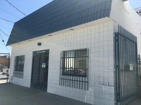 15954-15958 Arminta St, Van Nuys CA - Warehouse