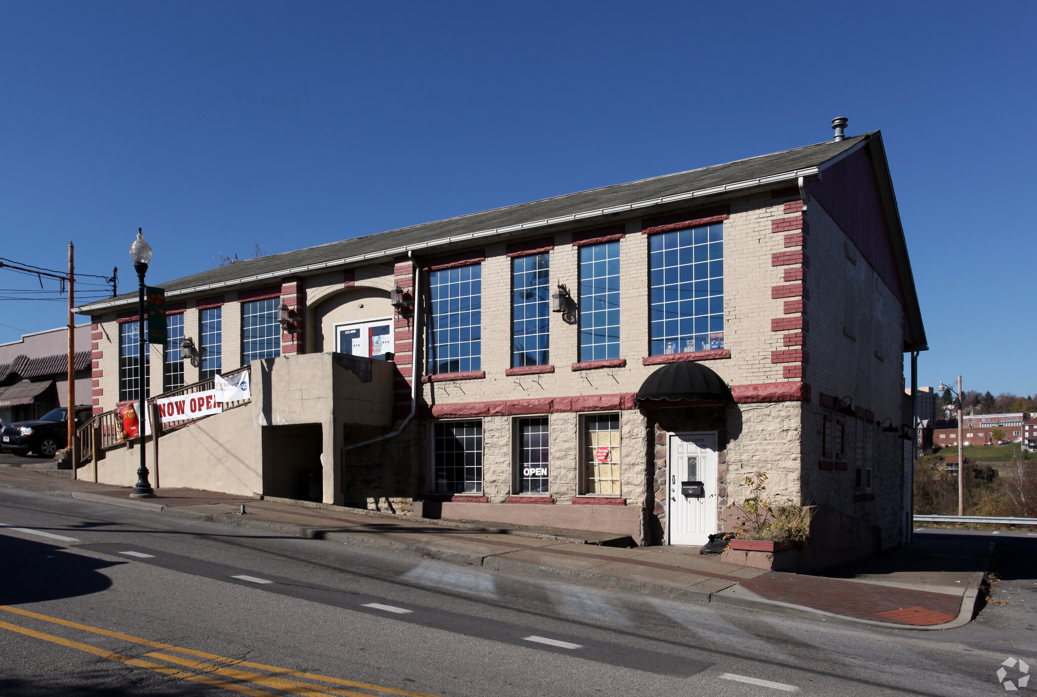 110 Merchant St, Fairmont, WV for sale Primary Photo- Image 1 of 1