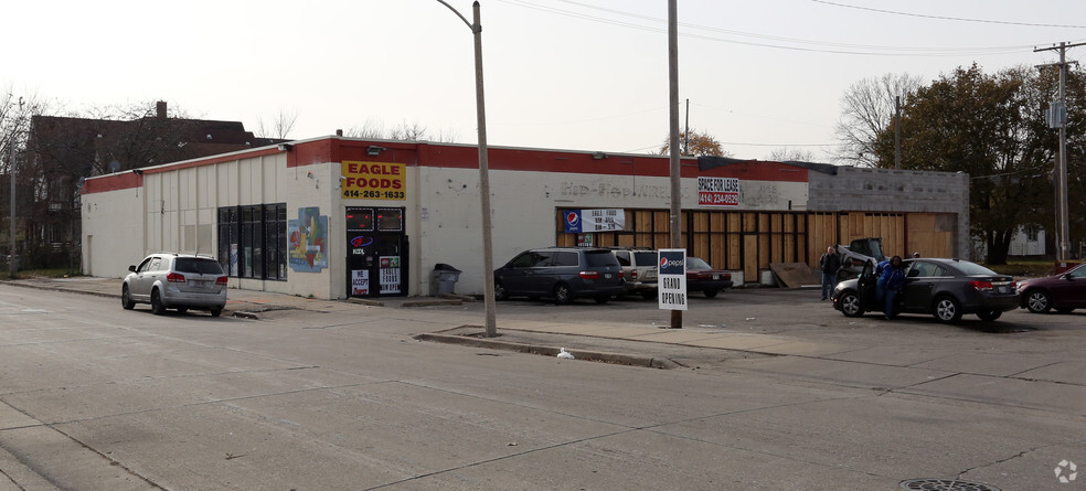 1401 W Center St, Milwaukee, WI for sale - Primary Photo - Image 1 of 1