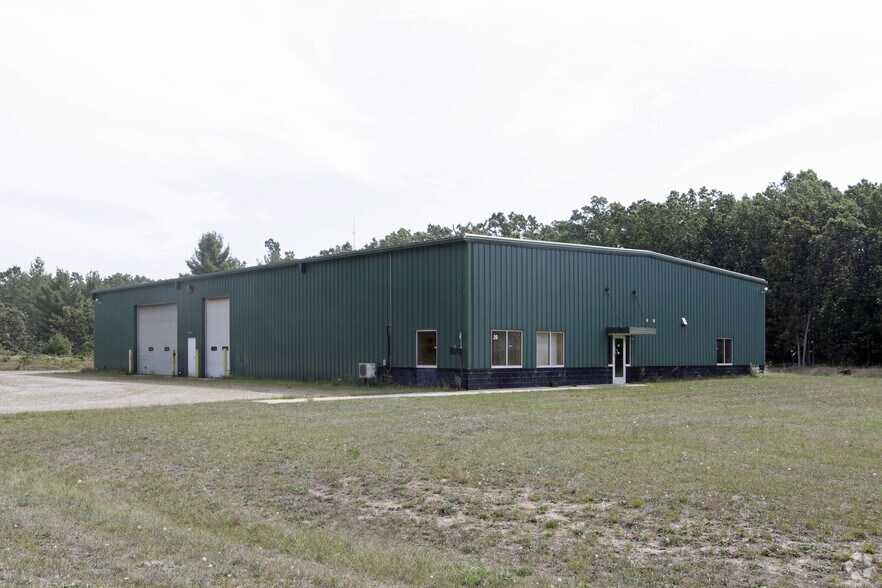 20 S Maple Island Rd, Muskegon, MI for sale - Primary Photo - Image 1 of 1