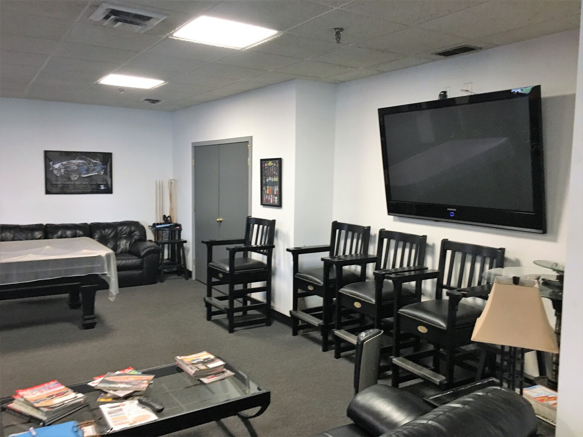 26100 Woodfield Rd, Damascus, MD 20872 Damascus Motors Building 1