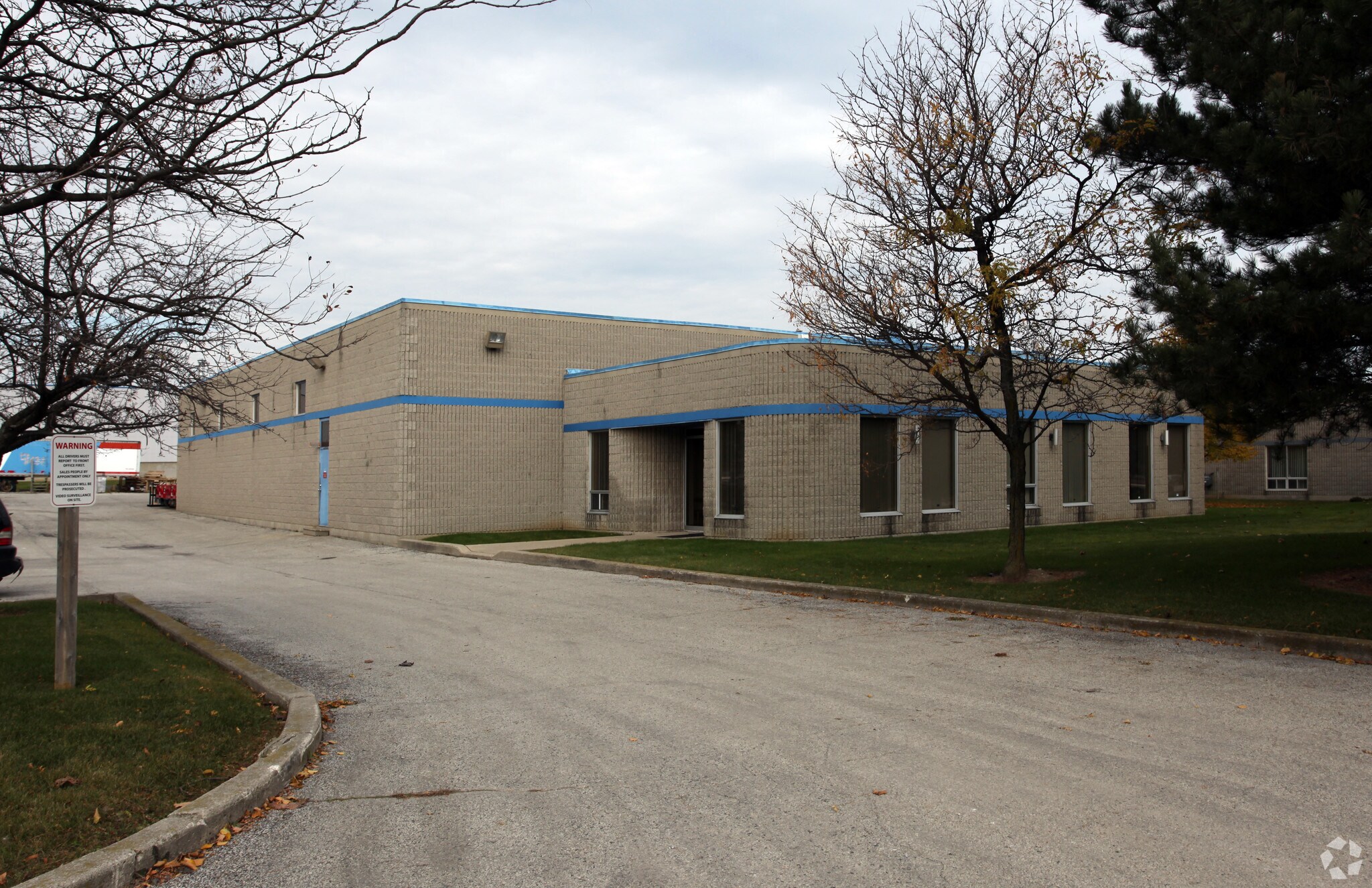 6 Carson Ct, Brampton, ON for lease Building Photo- Image 1 of 4