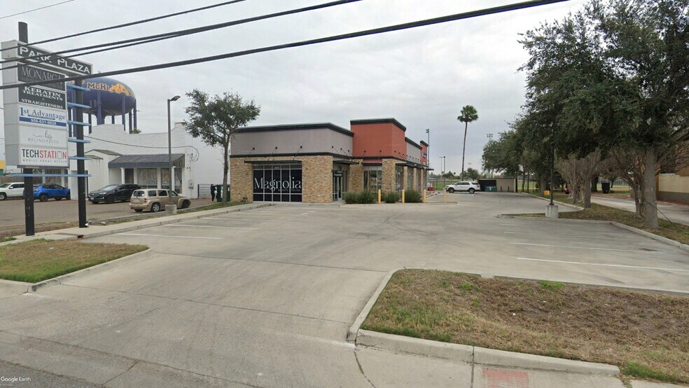1800 N 23rd St, McAllen, TX for lease - Building Photo - Image 2 of 4