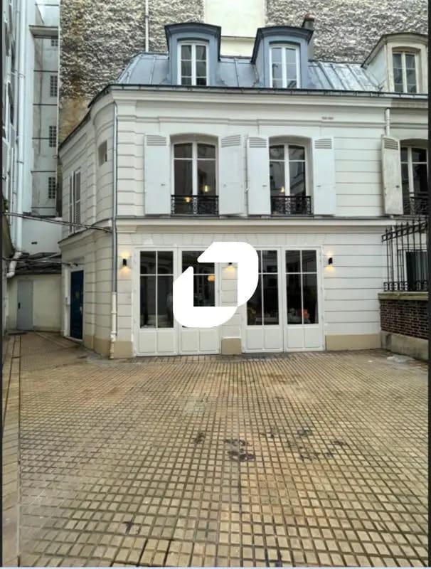 23 Rue Du Rocher, Paris for lease Building Photo- Image 1 of 6