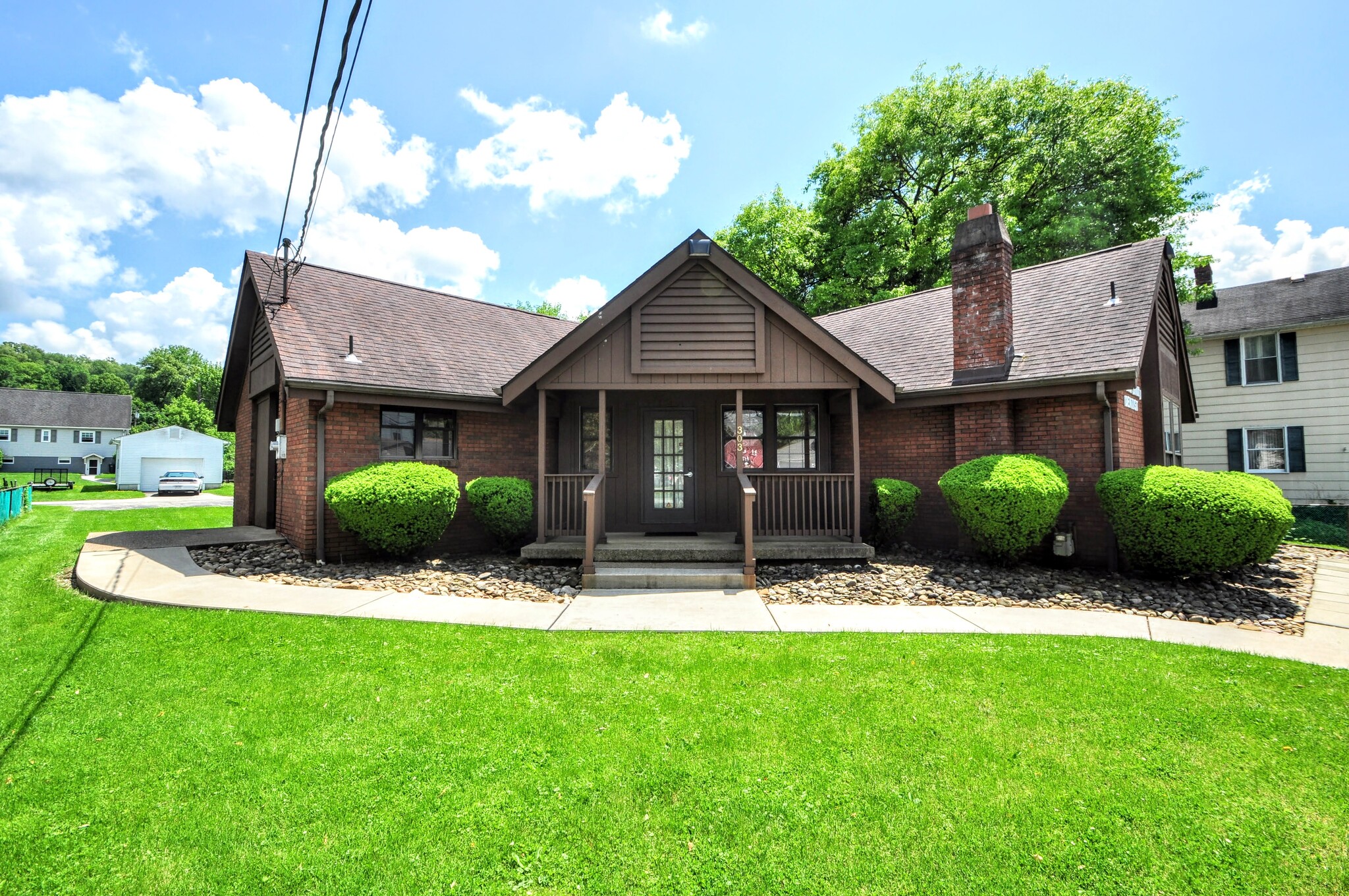 303 S 6th St, West Newton, PA for sale Building Photo- Image 1 of 11