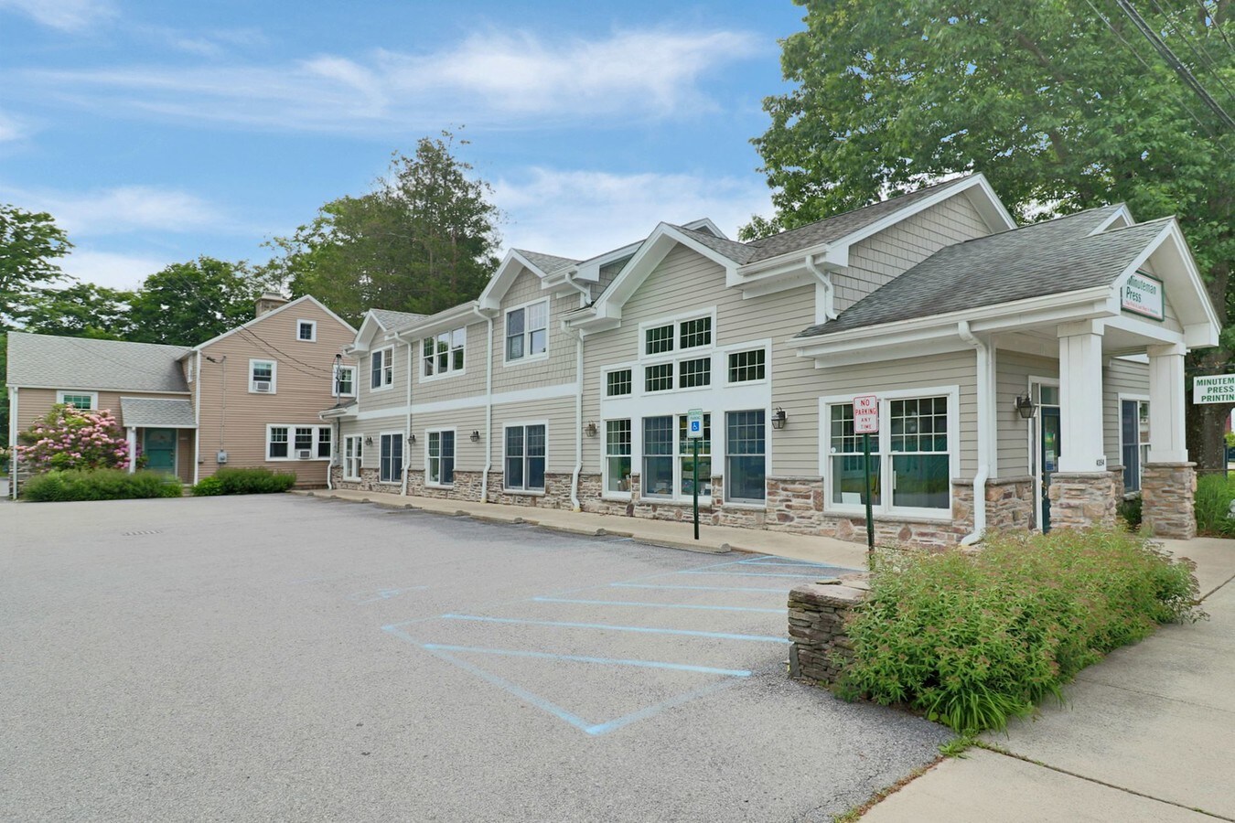 43544356 Albany Post Rd, Hyde Park, NY 12538 Live / Work Commercial