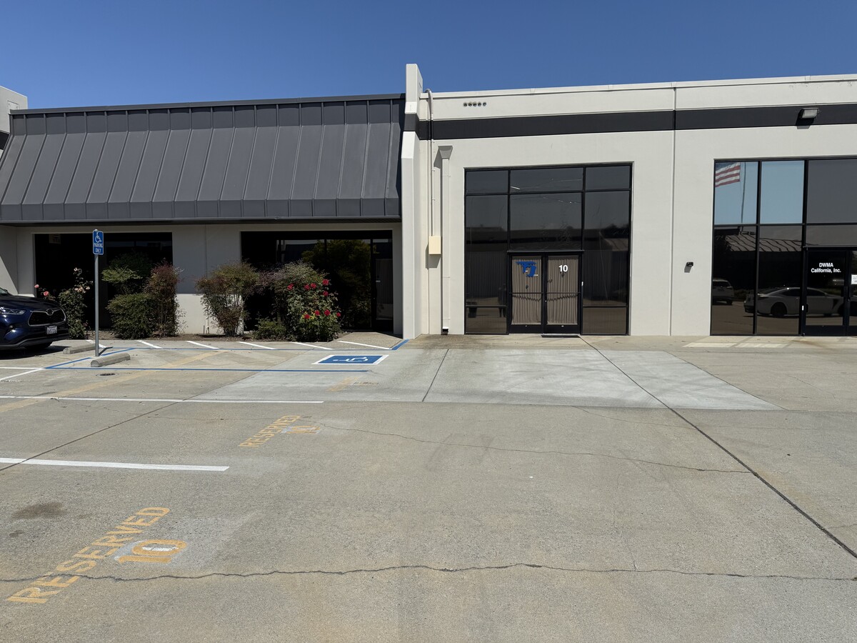 1100 Industrial Rd, San Carlos, CA 94070 - Unit 10 - - Interior Photo - Image 1 of 23