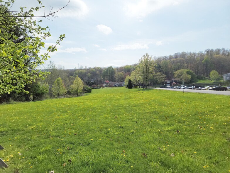 Hospital Dr, Tyrone, PA for sale - Primary Photo - Image 1 of 1