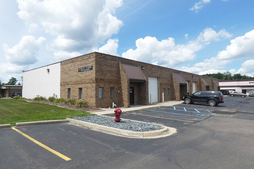 47974-47998 West Rd, Wixom, MI for lease - Primary Photo - Image 1 of 1