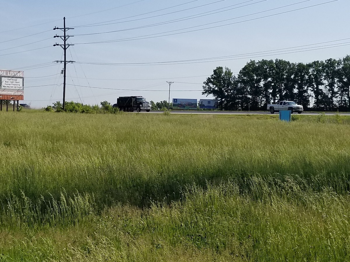 25 Elm Tree Rd, Moscow Mills, MO 63362