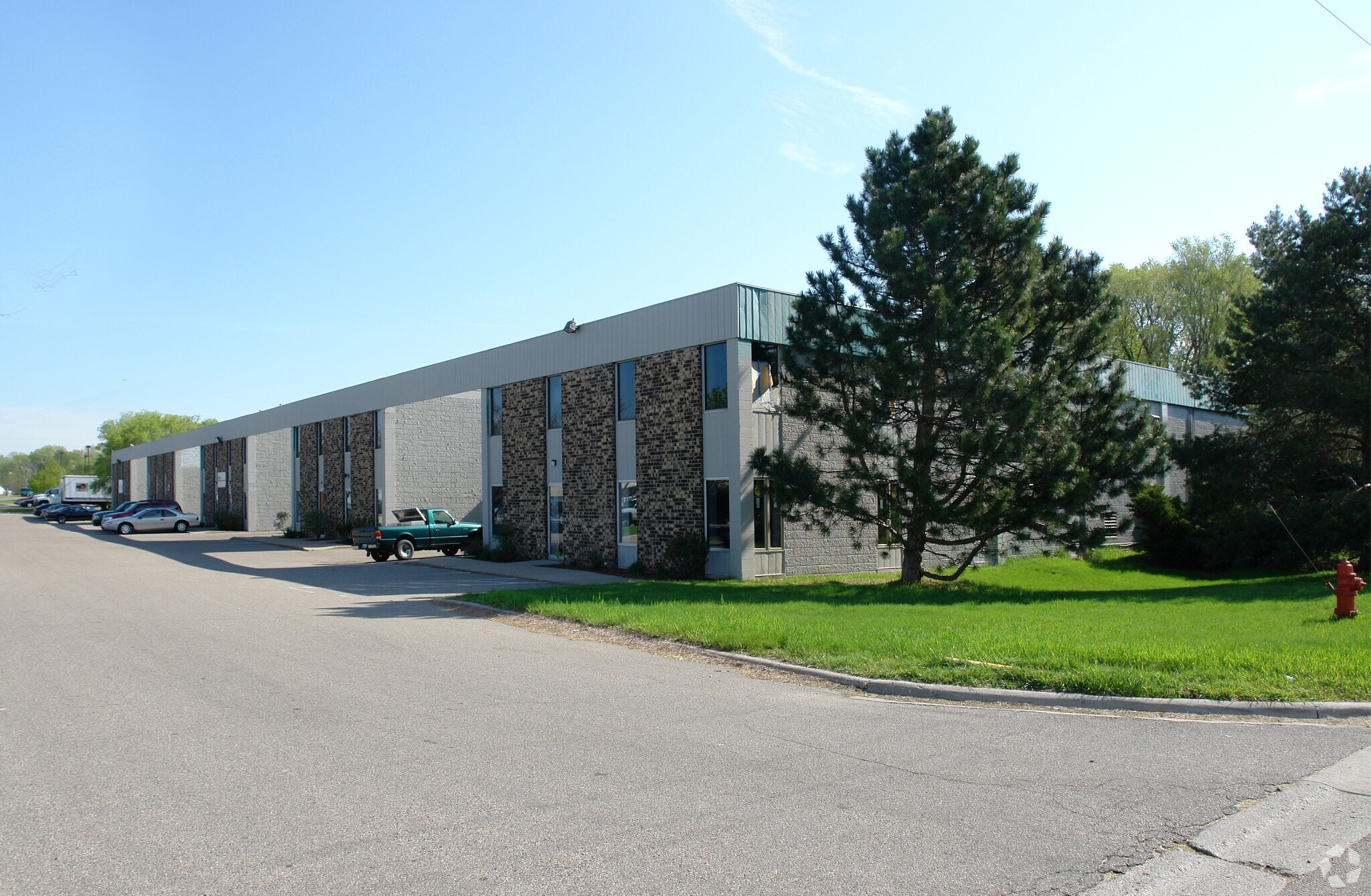 150 W 88th St, Bloomington, MN for sale Primary Photo- Image 1 of 1