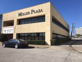 Miller Plaza - Loft