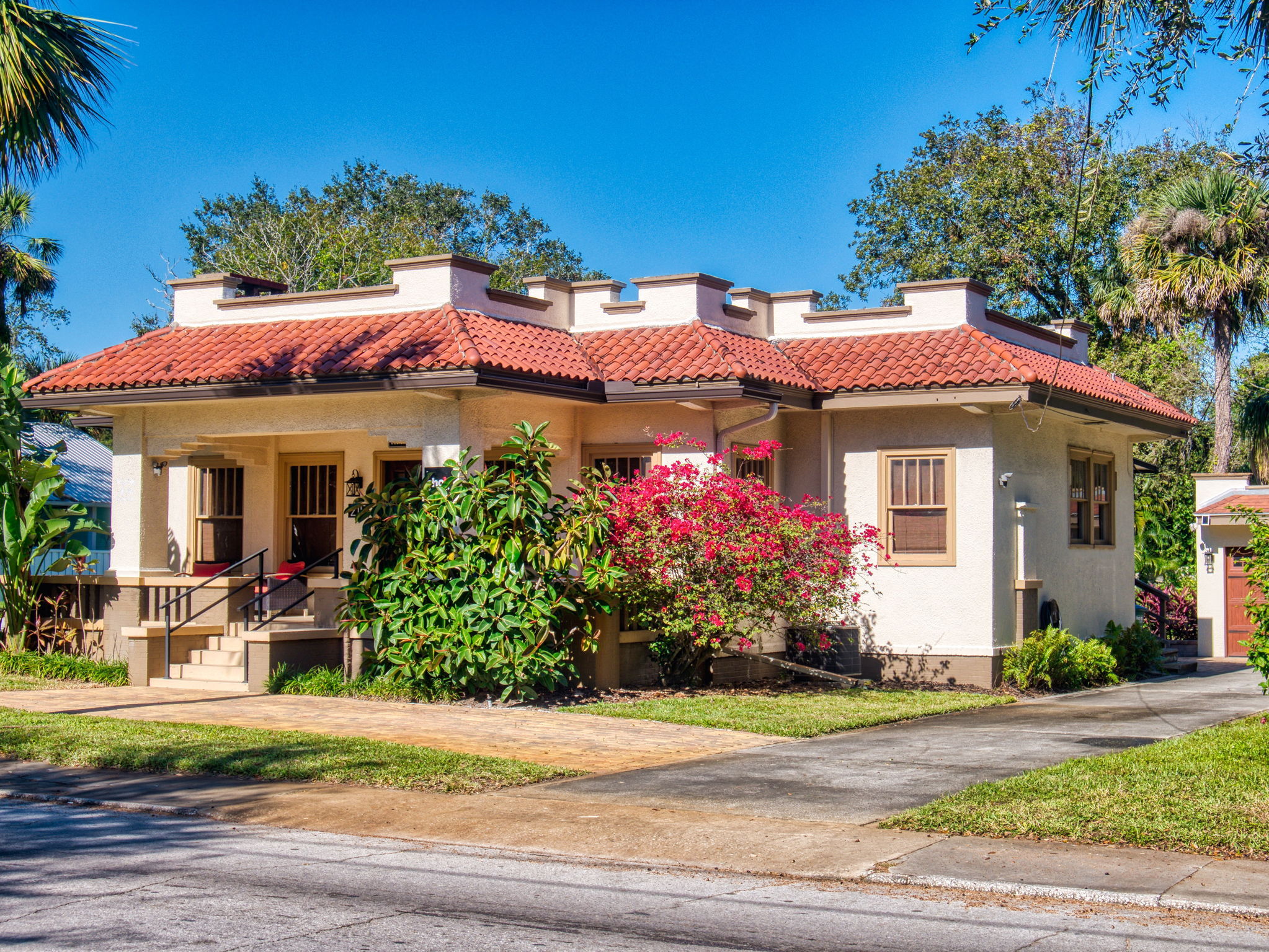 215 Washington st, New Smyrna Beach, FL for sale Primary Photo- Image 1 of 91