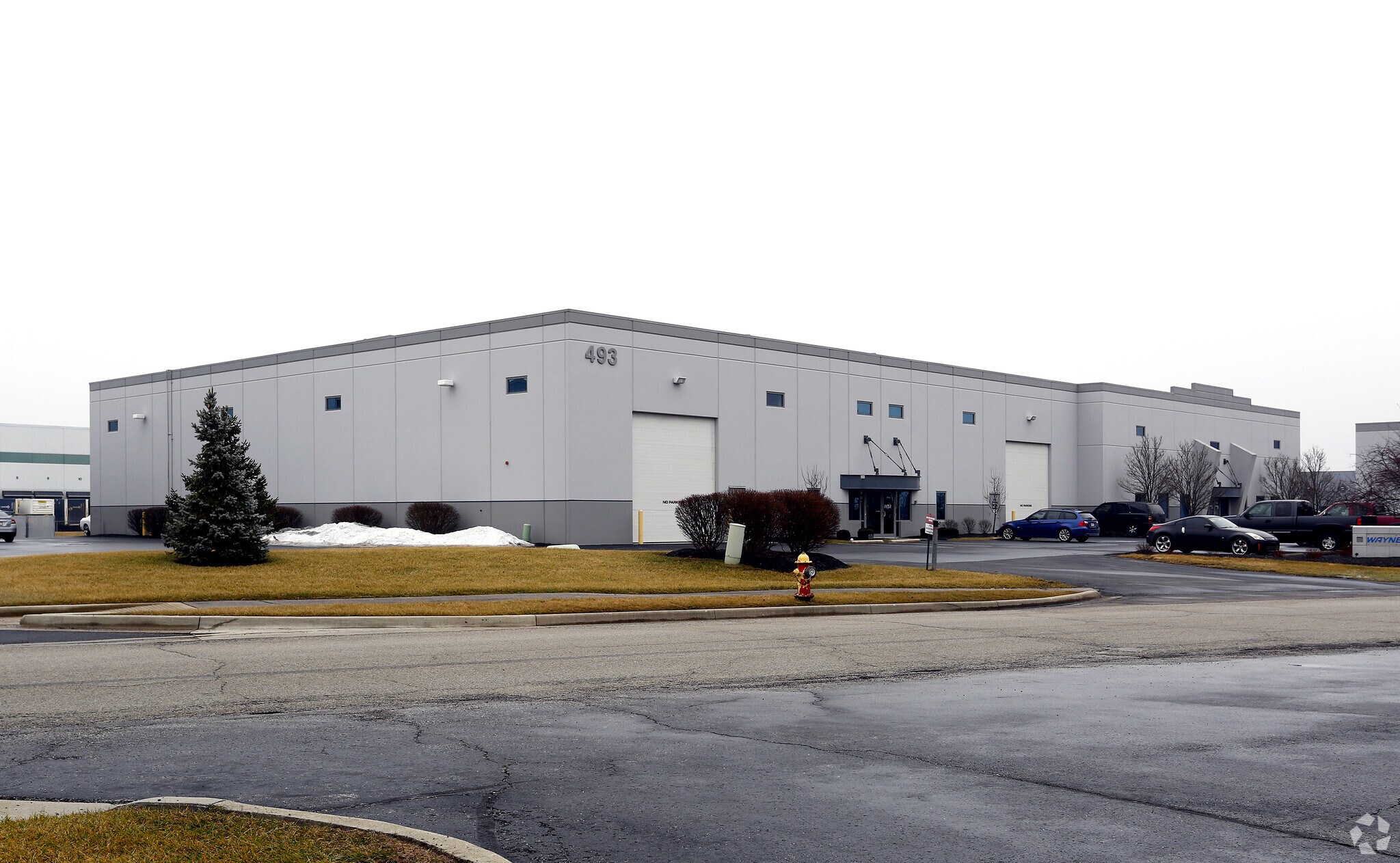 493 Southpoint Cir, Brownsburg, IN for sale Primary Photo- Image 1 of 1