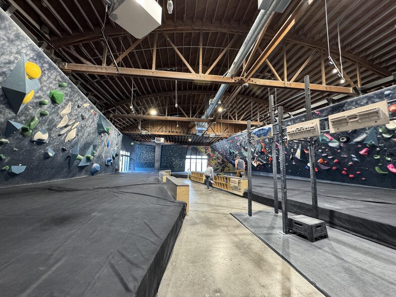 3621-3625 Interlake Ave N, Seattle, WA for sale - Building Photo - Image 3 of 14