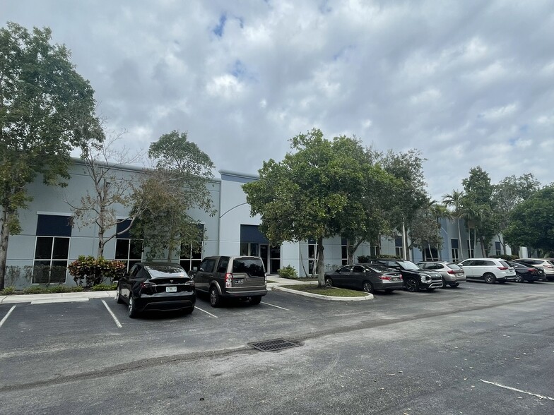 15491 SW 12th St, Sunrise, FL for sale - Building Photo - Image 1 of 10