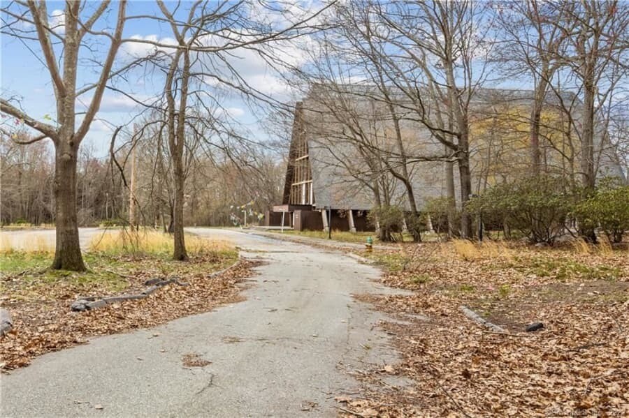 231 Gungywamp Rd, Groton, CT for sale Building Photo- Image 1 of 1