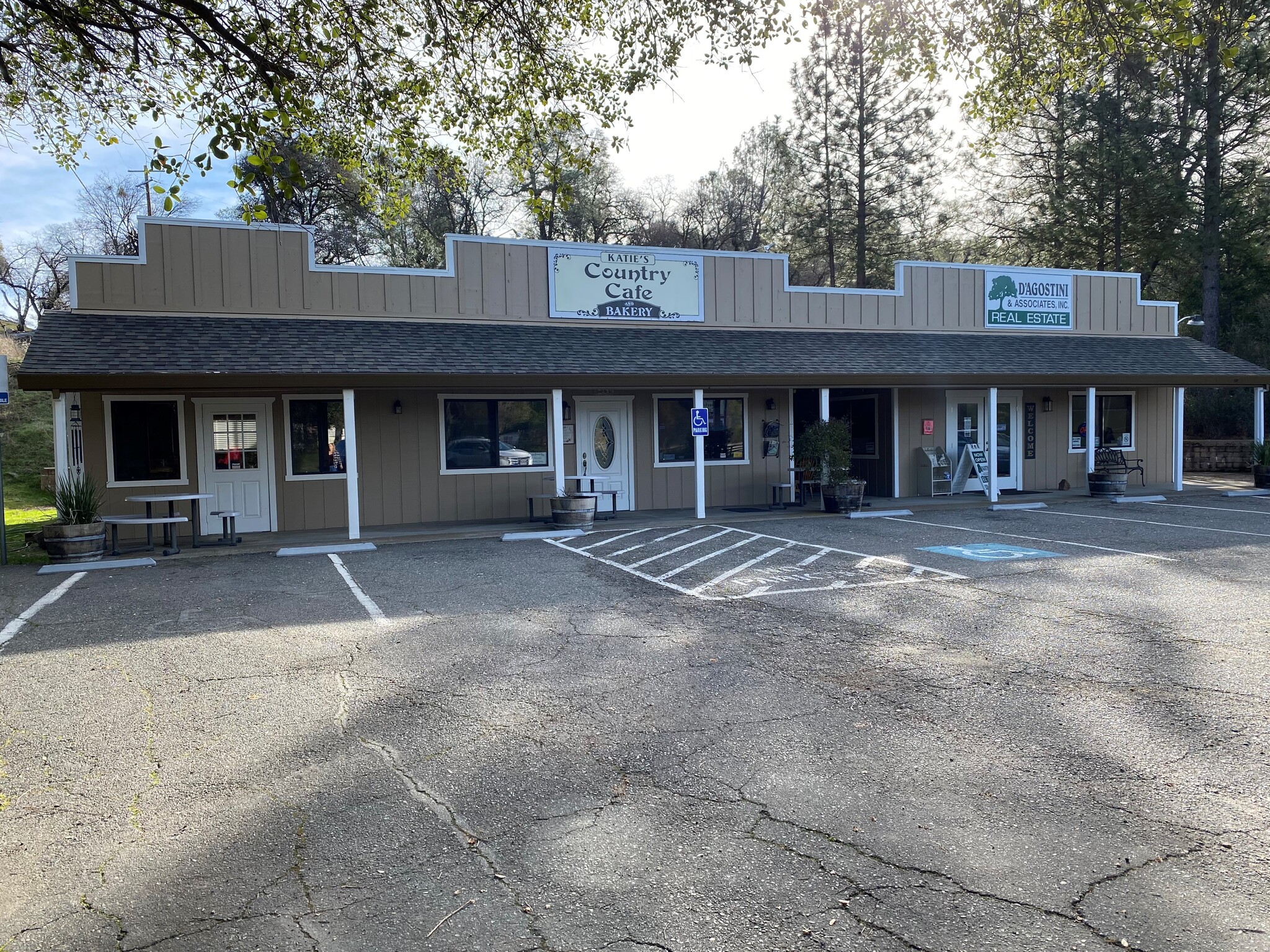 8031 Mount Aukum Rd, Mount Aukum, CA for sale Building Photo- Image 1 of 1