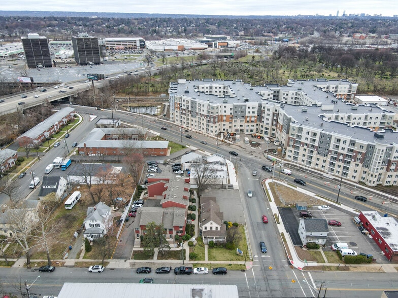 224 Johnson Ave, Hackensack, NJ for lease - Building Photo - Image 1 of 14