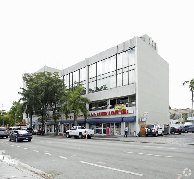 1850 SW 8th St, Miami, FL for lease - Building Photo - Image 1 of 17