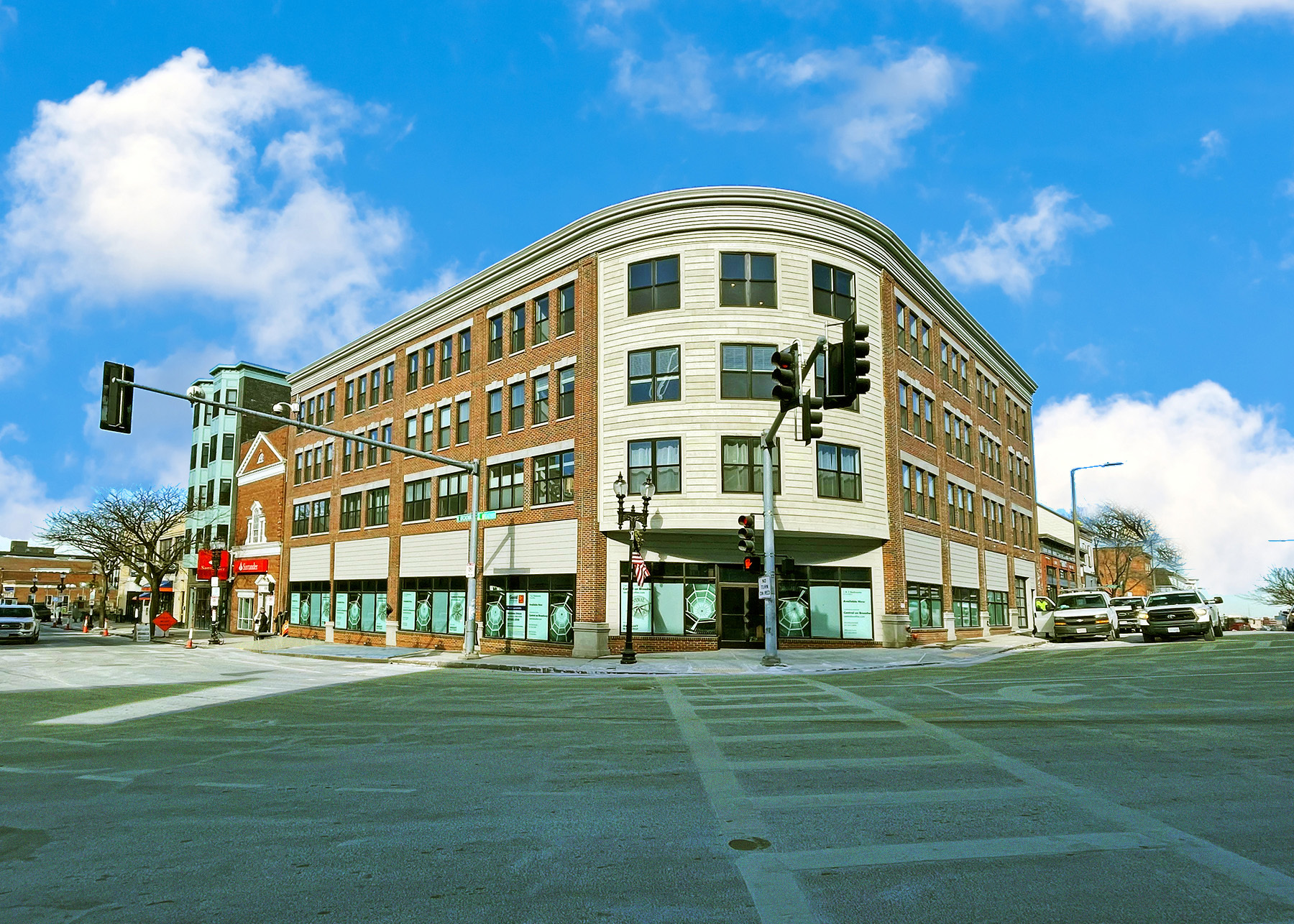 480-482 W Broadway, Boston, MA for lease Building Photo- Image 1 of 3