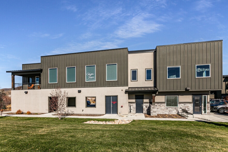 670 Bitner Rd, Park City, UT for lease - Building Photo - Image 1 of 5