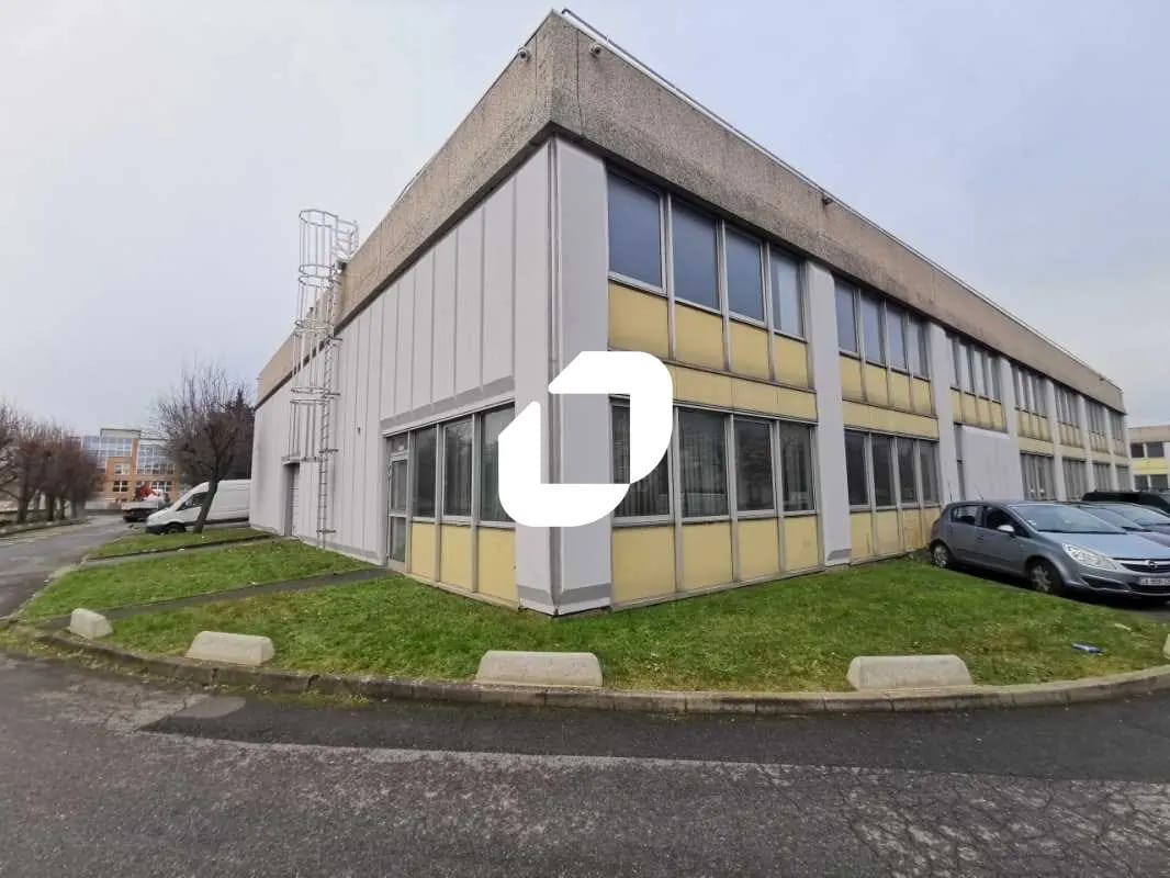 1 Rue Michelet, Ivry-sur-Seine for lease Building Photo- Image 1 of 22