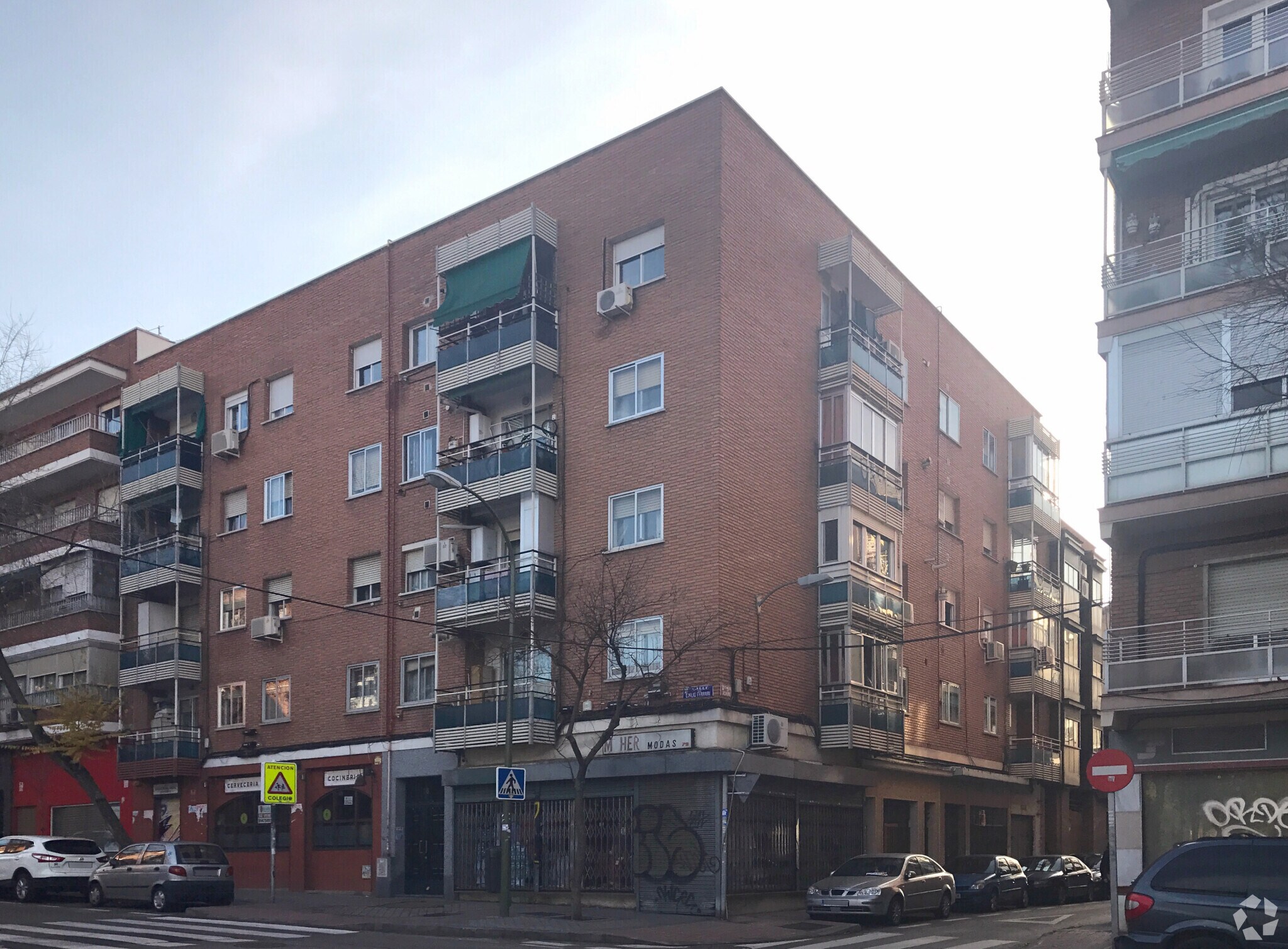 Calle de Emilio Ferrari, Madrid, Madrid for sale Building Photo- Image 1 of 1