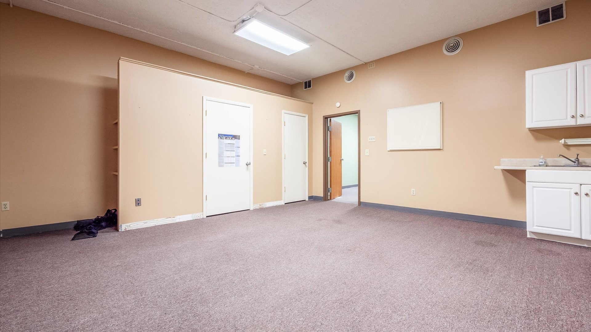 927 Wheeling Ave, Cambridge, OH for lease Building Photo- Image 1 of 7