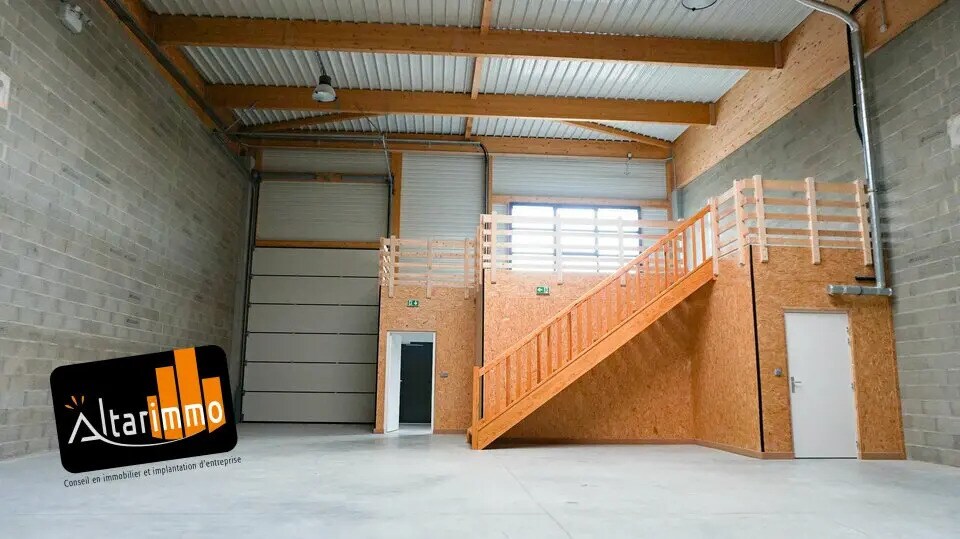 Flex in Gellainville for lease Interior Photo- Image 1 of 14