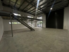 6 Whitelaw Pl, Richlands for lease Interior Photo- Image 1 of 5