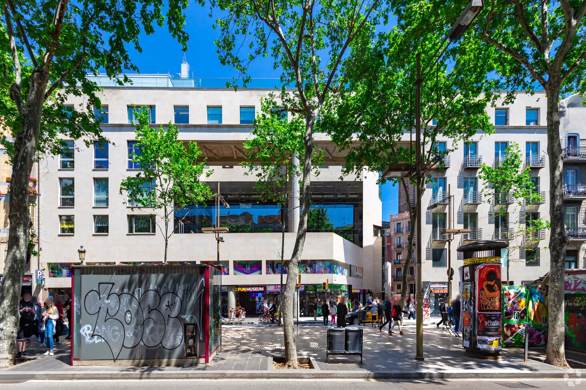 Carrer la Rambla, 88, Barcelona, Barcelona for lease Primary Photo- Image 1 of 4