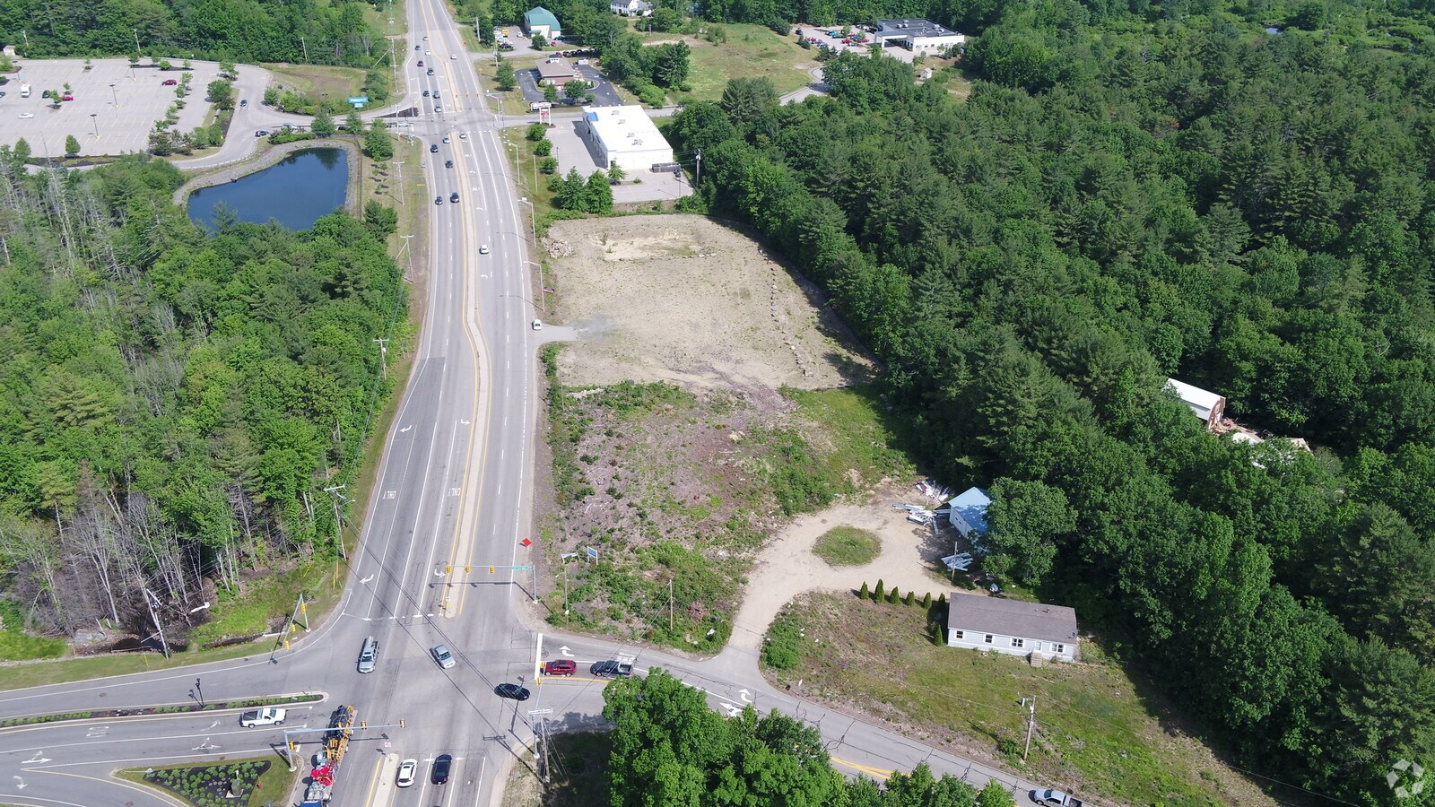 105 Farmington Rd, Rochester, NH 03867