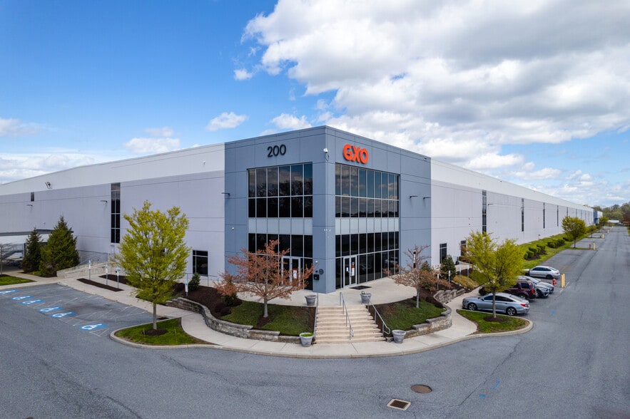 200 Capital Ln, Middletown, PA for lease - Building Photo - Image 1 of 8