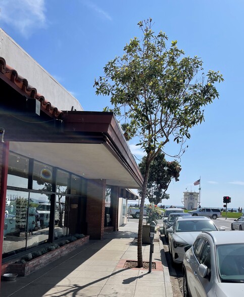 207 Ocean Ave, Laguna Beach, CA for lease - Building Photo - Image 1 of 6