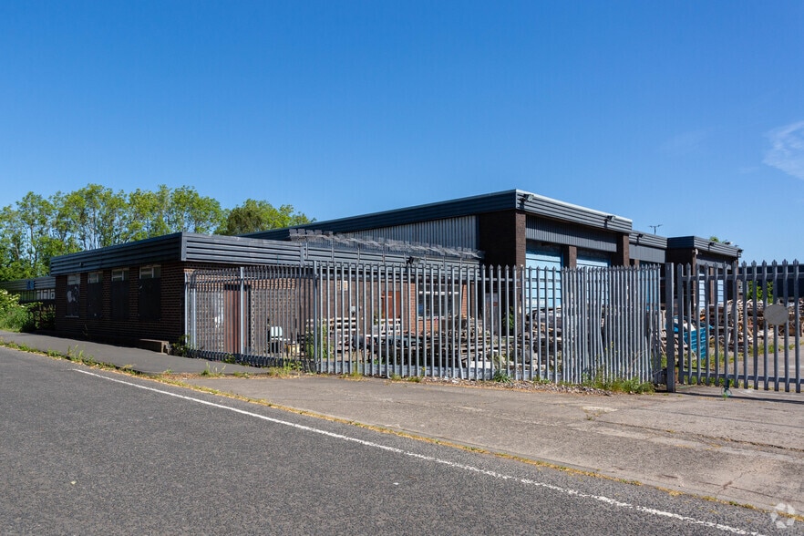 Mandale Park NE15 portfolio of 11 properties for sale on LoopNet.com - Primary Photo - Image 1 of 11