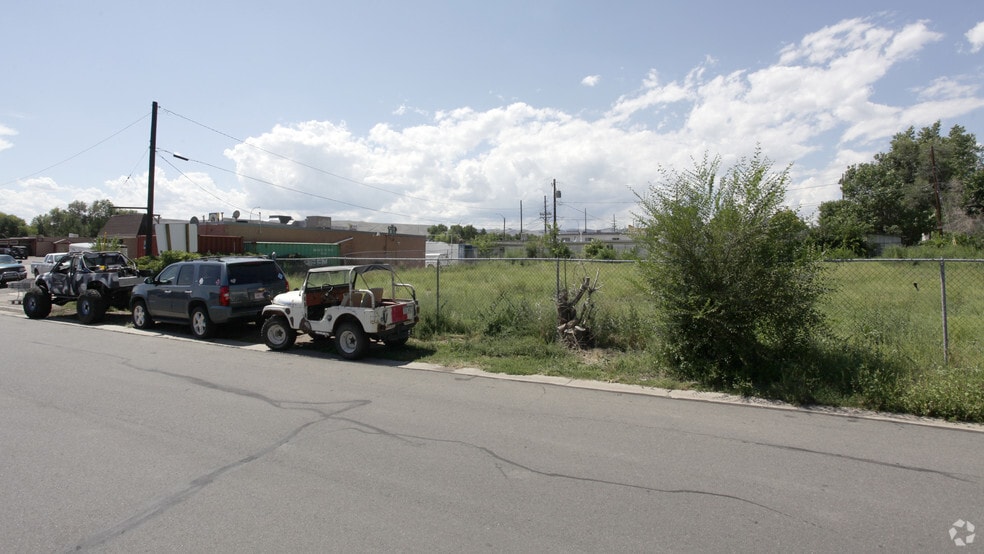 1525 Tabor St, Lakewood, CO for sale - Primary Photo - Image 1 of 4