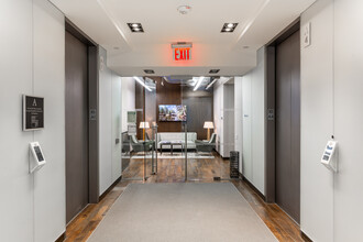 712 Fifth Ave, New York, NY for lease Interior Photo- Image 1 of 9