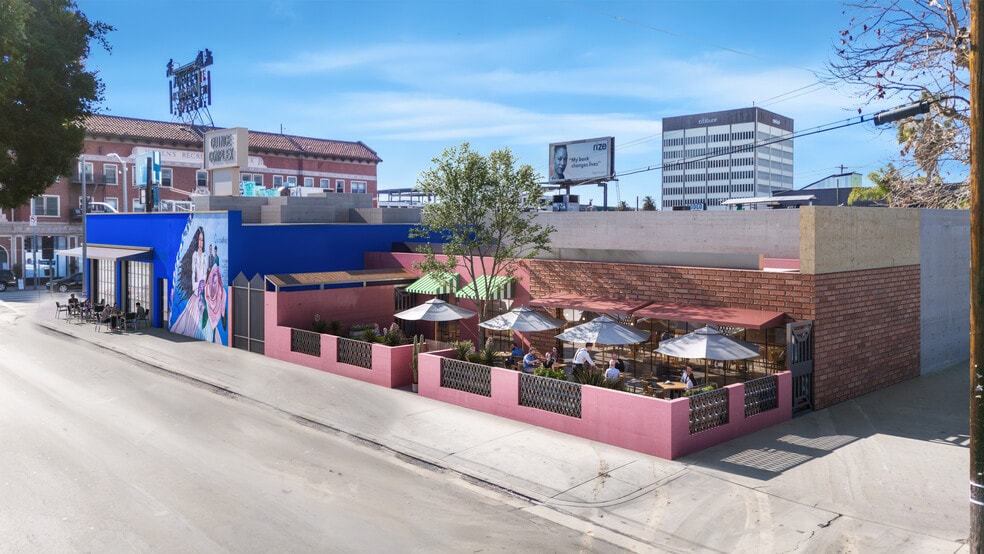 1701 W Sunset Blvd, Los Angeles, CA for lease - Building Photo - Image 2 of 11