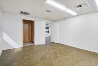 1873 Everlee Rd, Jacksonville, FL for lease Interior Photo- Image 2 of 26