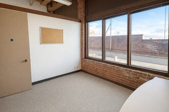 2130-2220 Livingston St, Oakland, CA for lease Interior Photo- Image 1 of 10