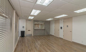 3801 San Dimas St, Bakersfield, CA for lease Interior Photo- Image 1 of 16