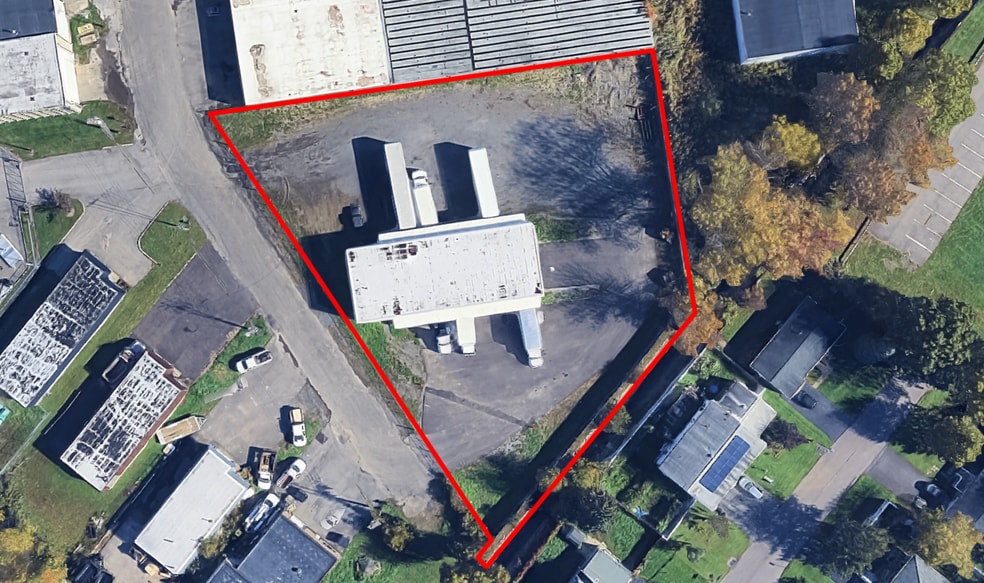 105 Meade Rd, Syracuse, NY for lease - Building Photo - Image 2 of 6