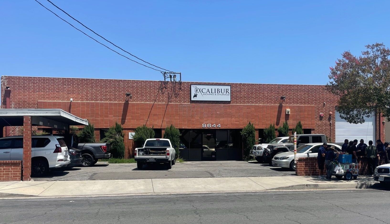 9644 Lurline Ave, Chatsworth, CA for lease Building Photo- Image 1 of 3