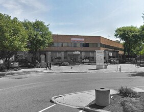 700 Plaza Dr, Secaucus, NJ for lease Building Photo- Image 1 of 7