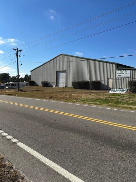 11 Demedicis Blvd, Warrenville, SC for lease - Building Photo - Image 3 of 12