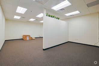 465 Waverley Oaks Rd, Waltham, MA for lease Interior Photo- Image 1 of 1