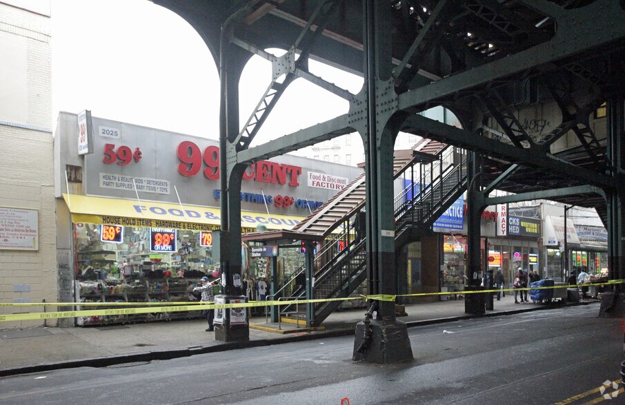 2025-2031 Jerome Ave, Bronx, NY for sale - Building Photo - Image 1 of 1