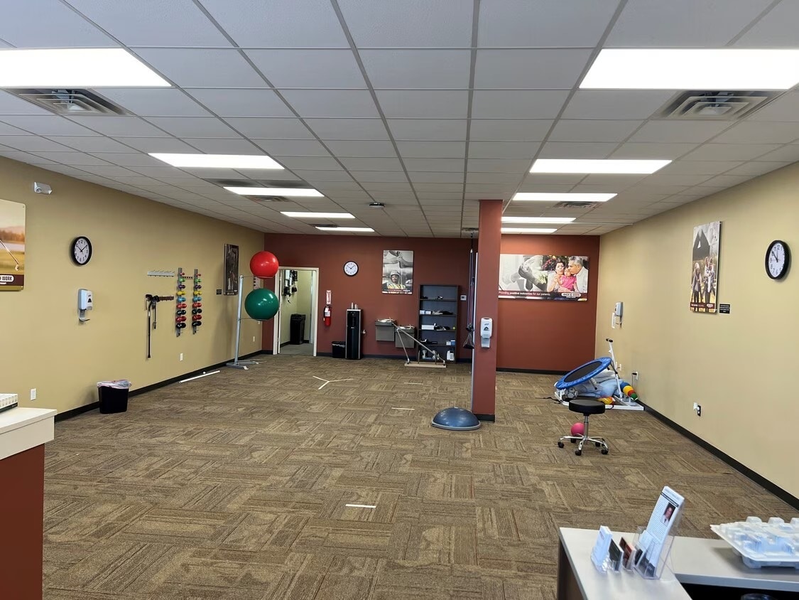 460 N Redwood Rd, North Salt Lake, UT for lease Interior Photo- Image 1 of 4