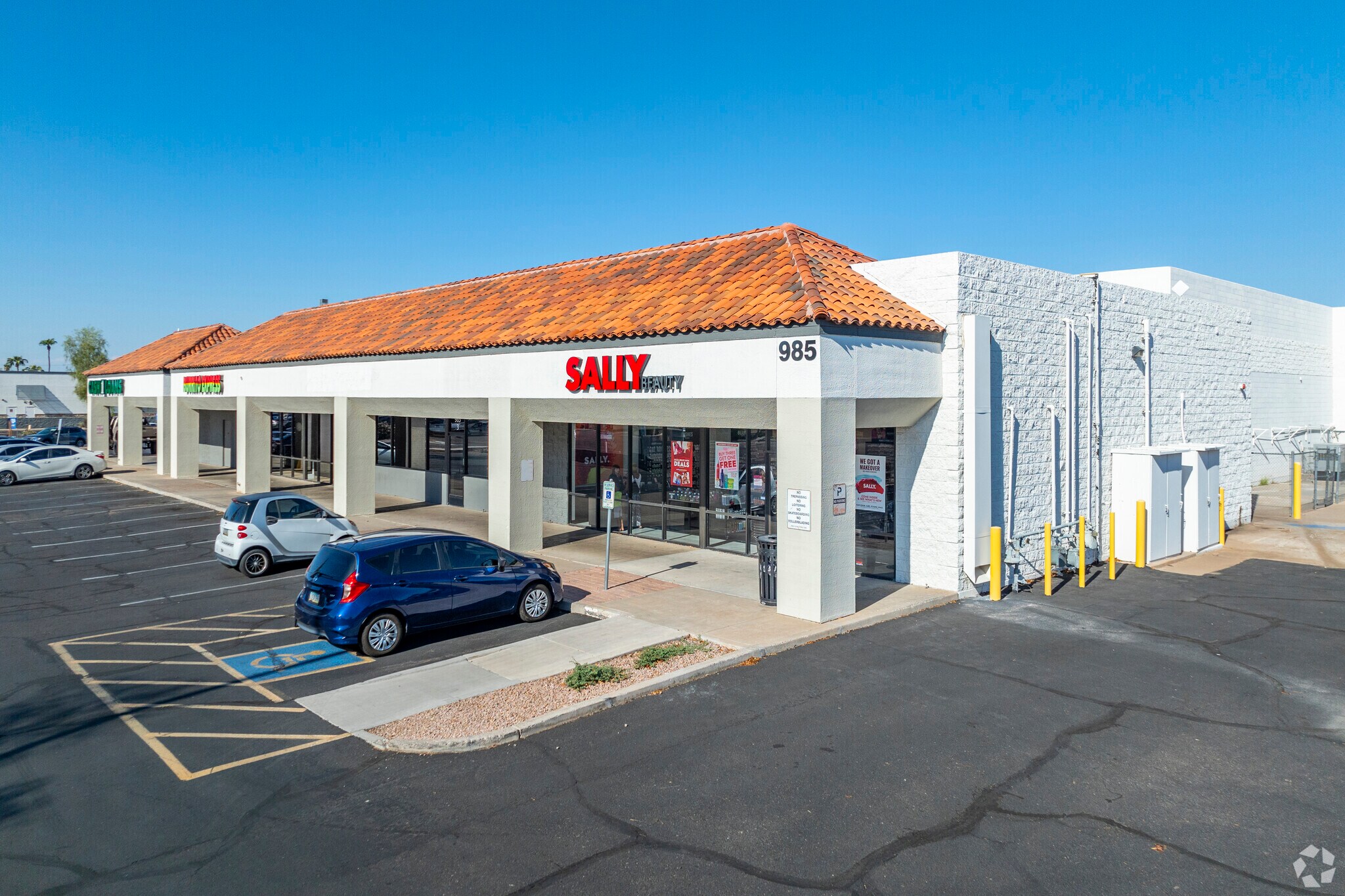 947-981 W Elliot Rd, Chandler, AZ for lease Building Photo- Image 1 of 9